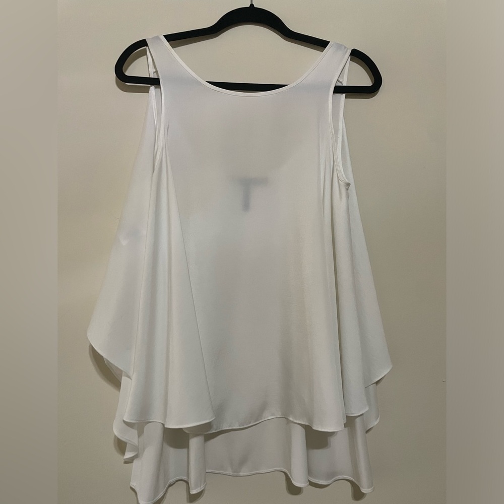 BCBGENERATION Elegant White Sleeveless Women's Top